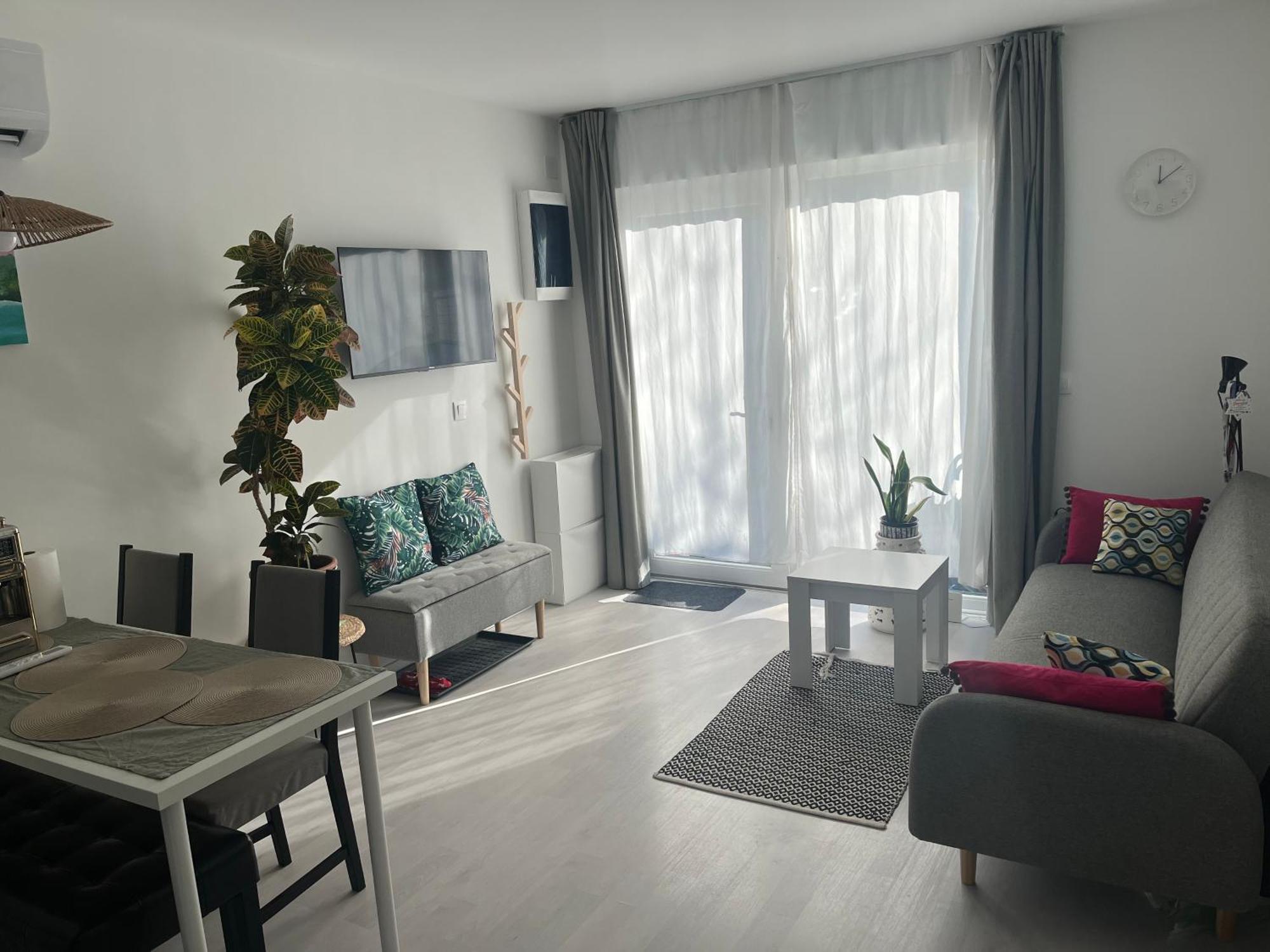 Marton Apartman Balatonszárszó エクステリア 写真