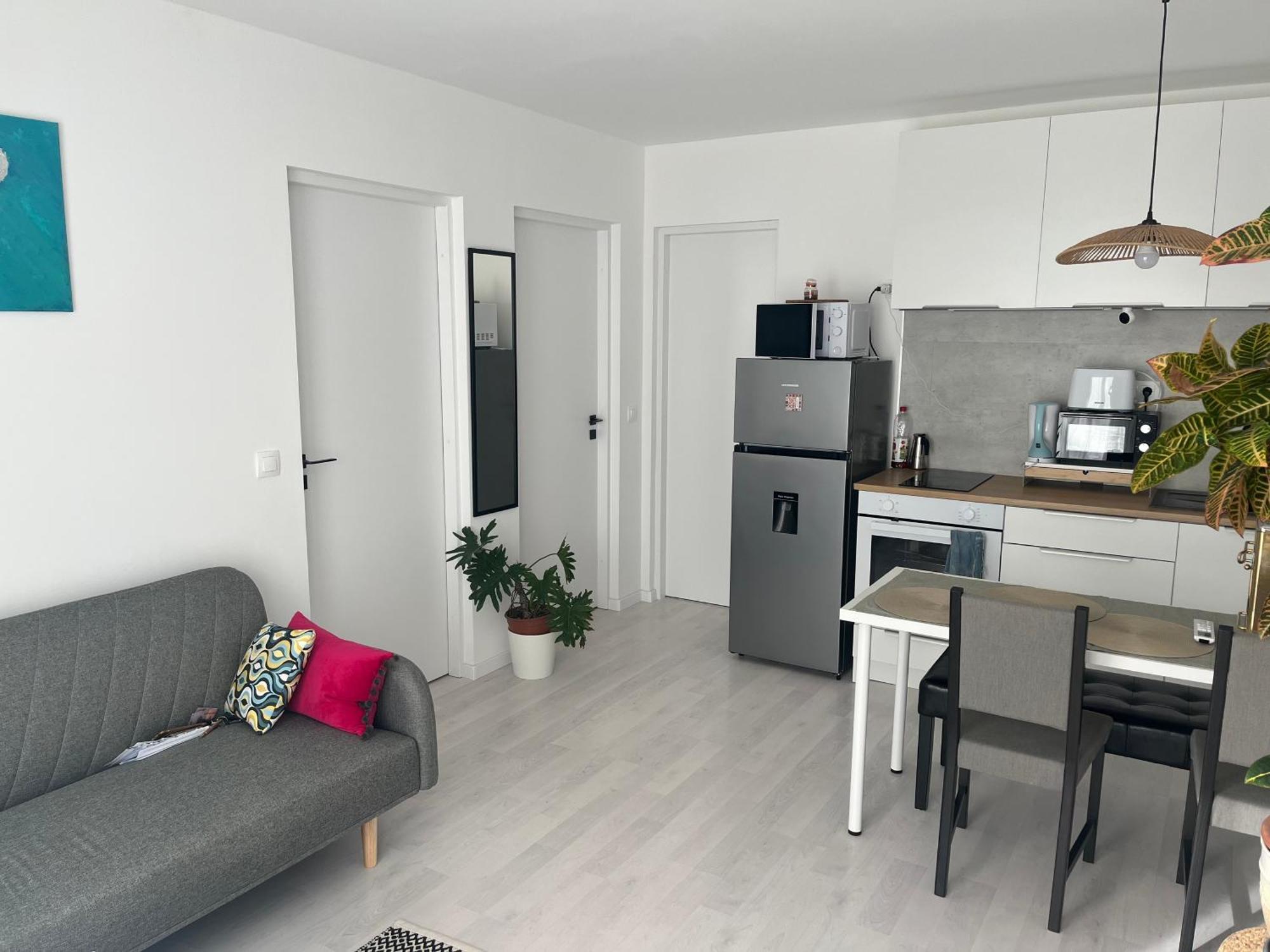 Marton Apartman Balatonszárszó エクステリア 写真
